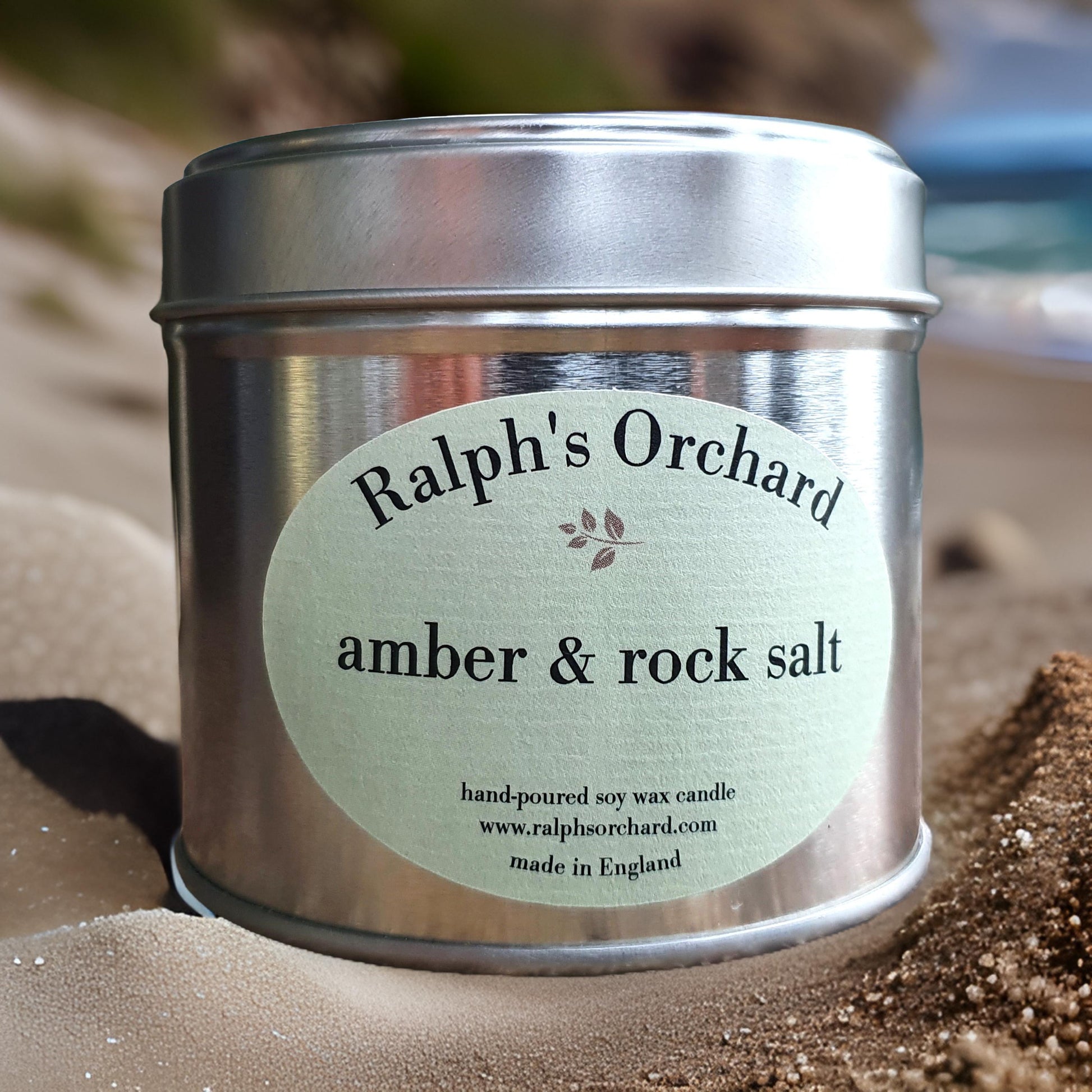 Amber & Rock salt scented candle in silver tin