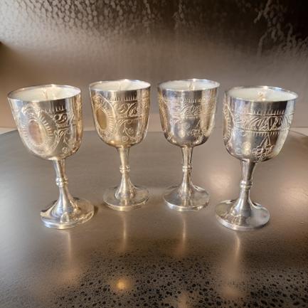 Goblet candles set