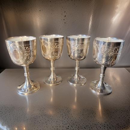 Goblet candles set