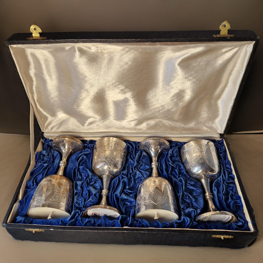 Goblet candles set