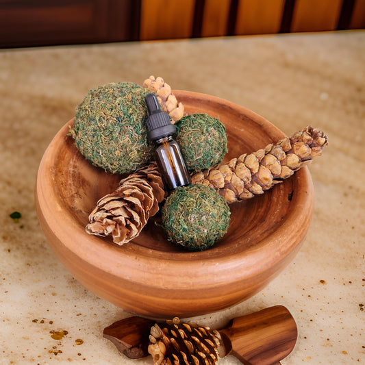 Natural Pine Cone & Moss Ball Potpourri with Scent Dropper